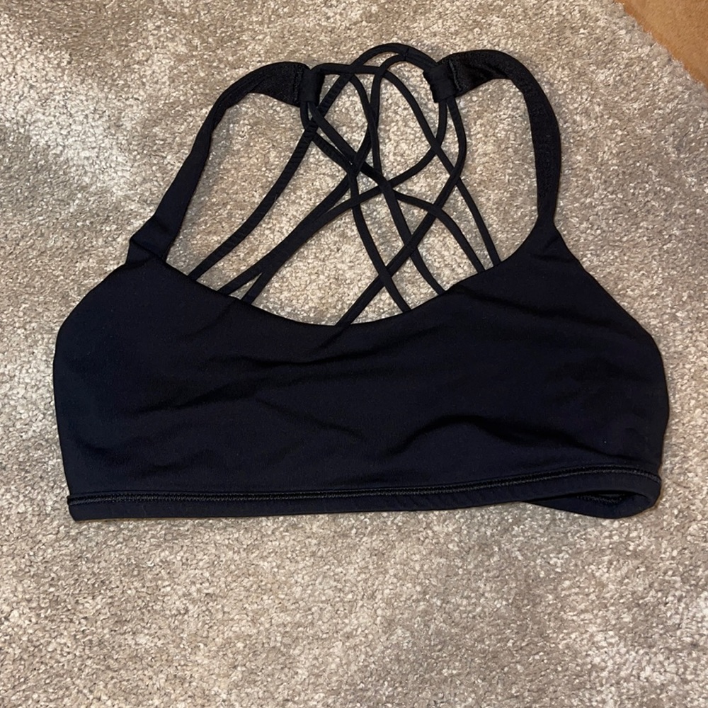 Lululemon free to be wild sports bra